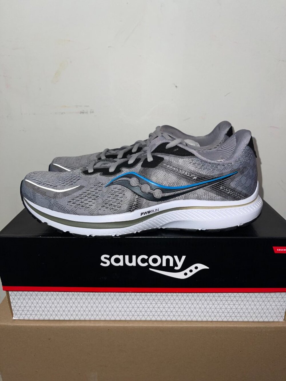 NEW MEN'S SAUCONY OMNI 20 (S20681-15) RUNNING SHOES GREY/BLUE SIZE 11.5